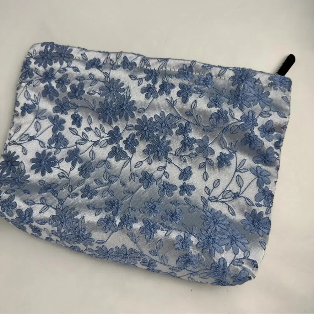 Elegant Blue Floral Cosmetic Pouch